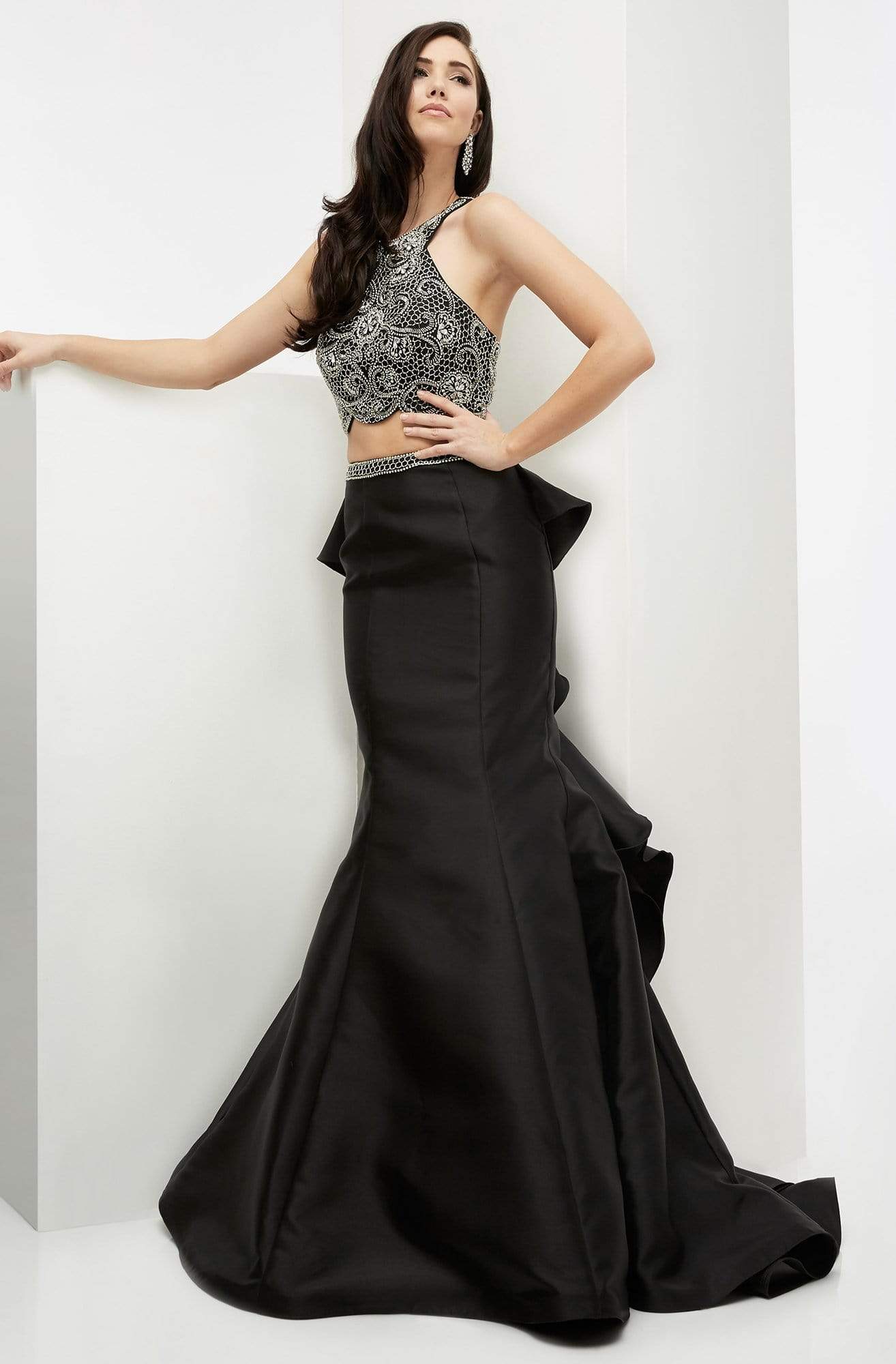 Jasz Couture - Ruffled Panel Trumpet Gown 5990 Special Occasion Dress 0 / Black