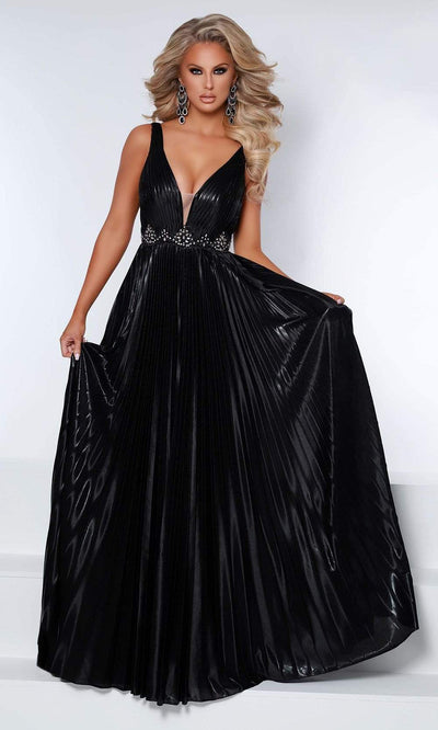 Johnathan Kayne - 2426 Metallic Pleated A-line Gown Prom Dresses 00 / Black