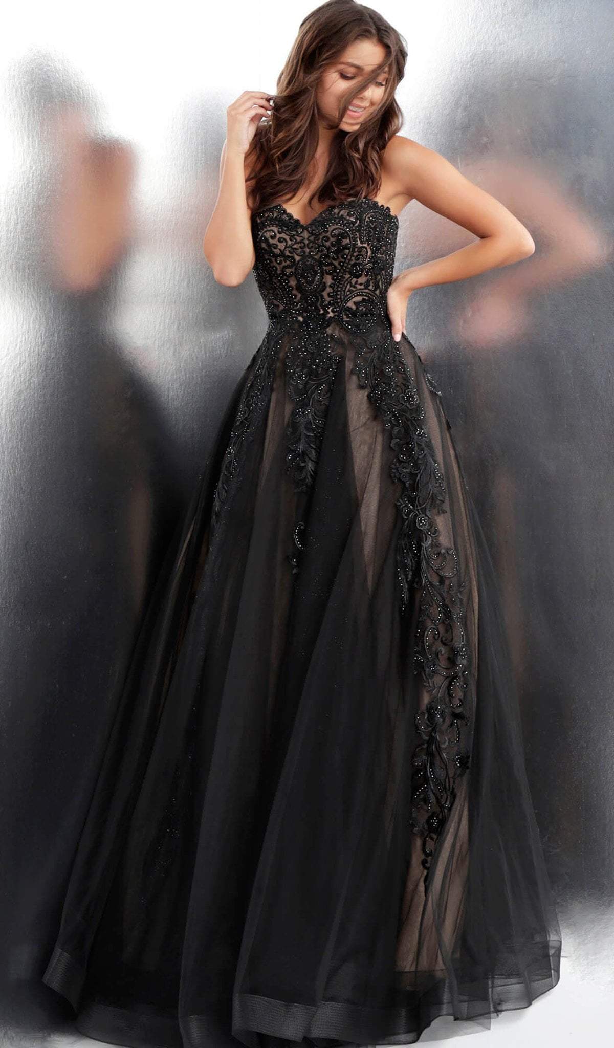 Jovani - JVN66970 Strapless Embellished Sweetheart Ballgown Special Occasion Dress 00 / Black/Nude