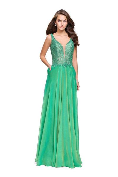 La Femme - 25513 Beaded Lace Plunging Chiffon Dress Special Occasion Dress 00 / Jungle Green