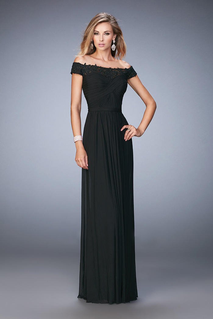 La Femme - 21979 Off Shoulder Criss Cross Ruched Gown In Black