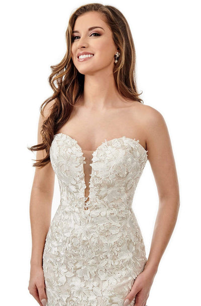 Lo'Adoro Bridal By Rachel Allan - Lace Applique Mermaid Gown M757 - 1 pc Ivory In Size 4 Available CCSALE 4 / Ivory