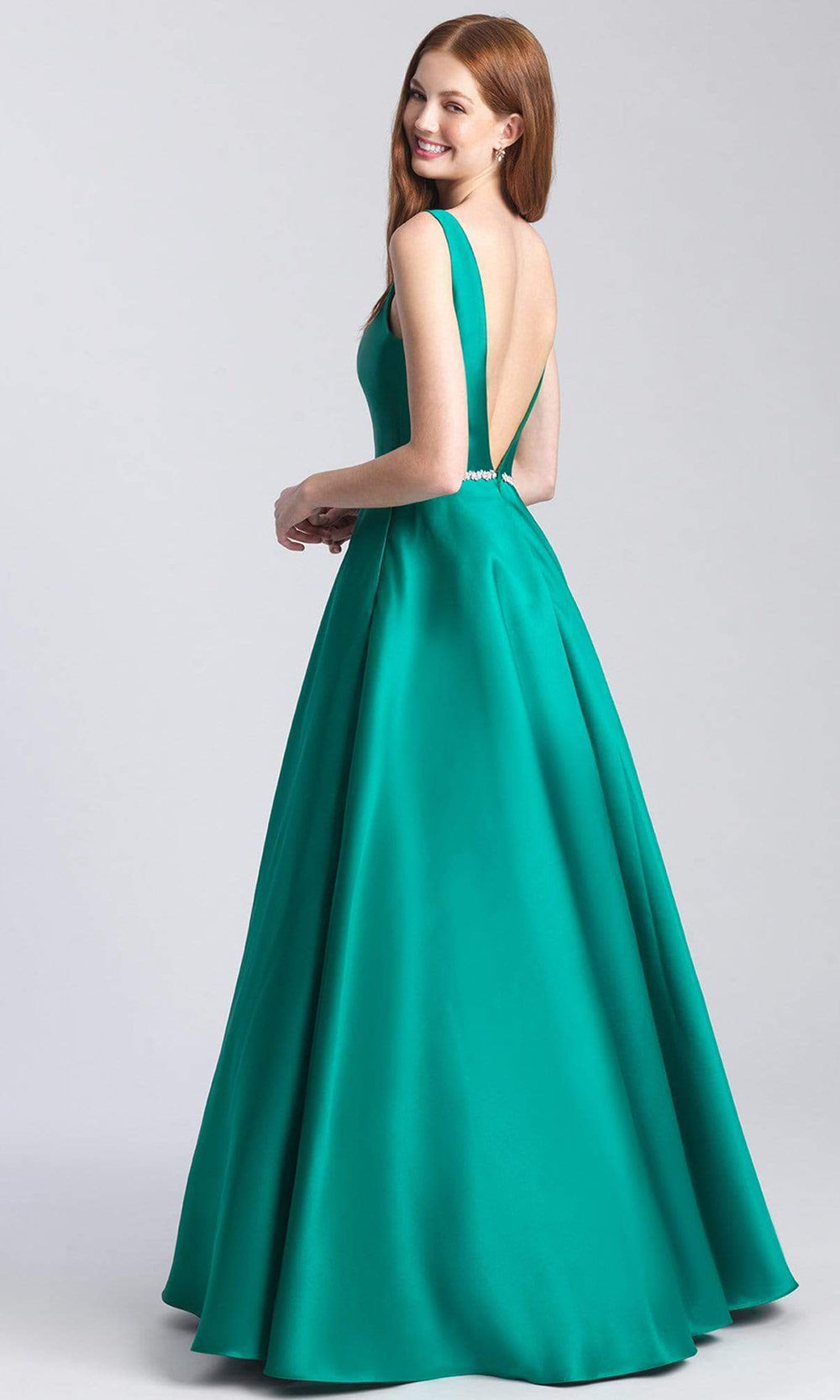 Madison James - 20-357 Sleeveless Deep V Neck and Back A-Line Gown Prom Dresses 2 / Emerald