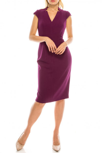Maggy London - G4193M V-Neck Sheath Cocktail Dress In Purple