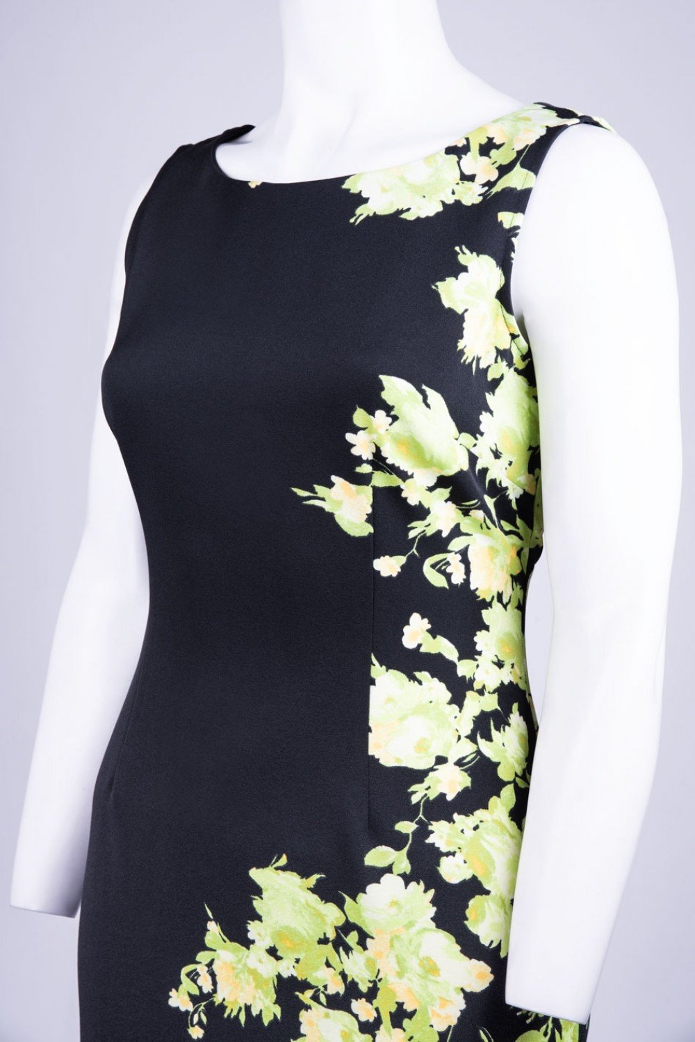 Maya Brooke - 26323 Floral Printed Fitted Dress With Collared Jacket In Black and Green