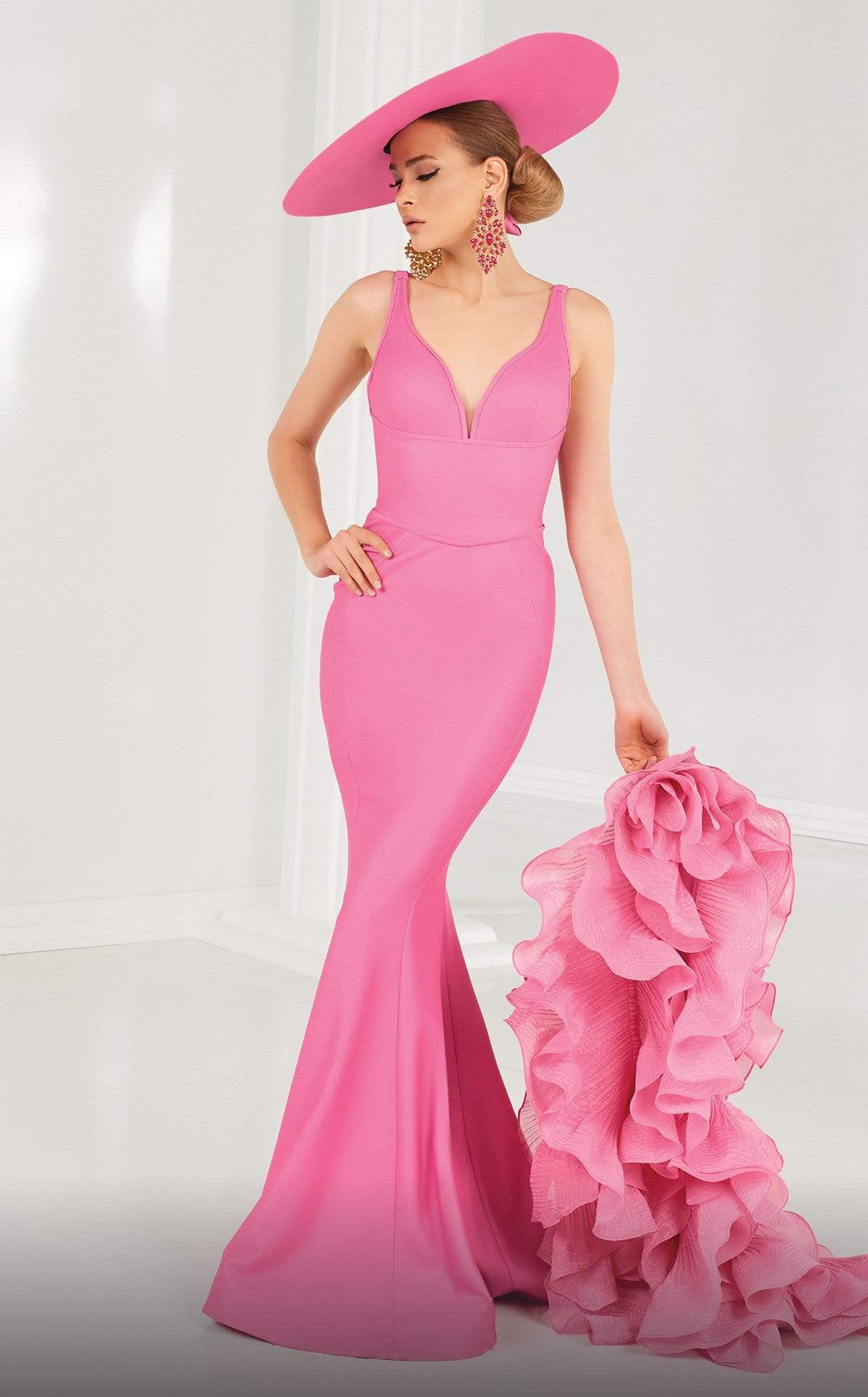 MNM COUTURE - 2575 Deep V-neck Trumpet Dress With Ruffled Shawl Prom Dresses