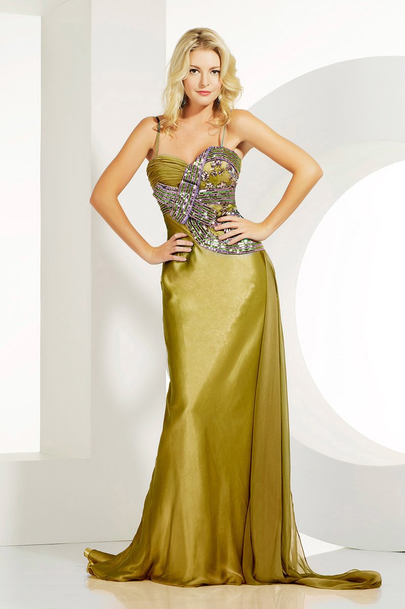 MNM Couture - 6477 Beaded Sweetheart Sheath Dress In Green