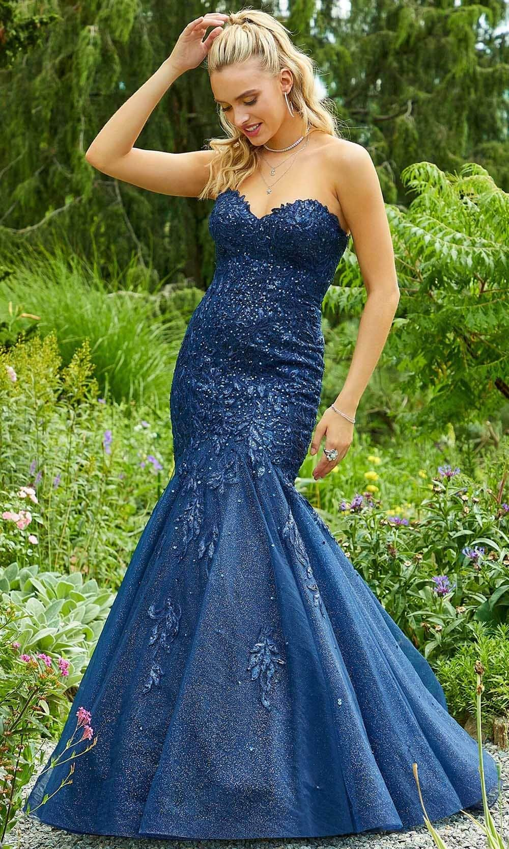 Mori Lee 47068 - Strapless Sweetheart Neck Evening Gown Prom Dresses 00 / Navy