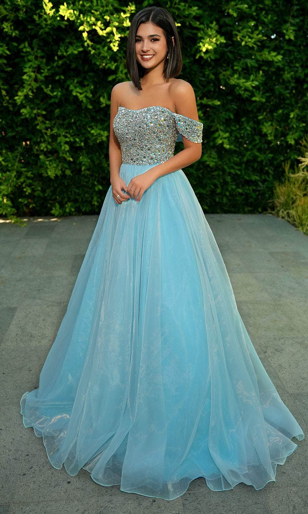 Portia and Scarlett PS24401 - Jeweled Sweetheart Ballgown Special Occasion Dress 00 /  Light-Blue