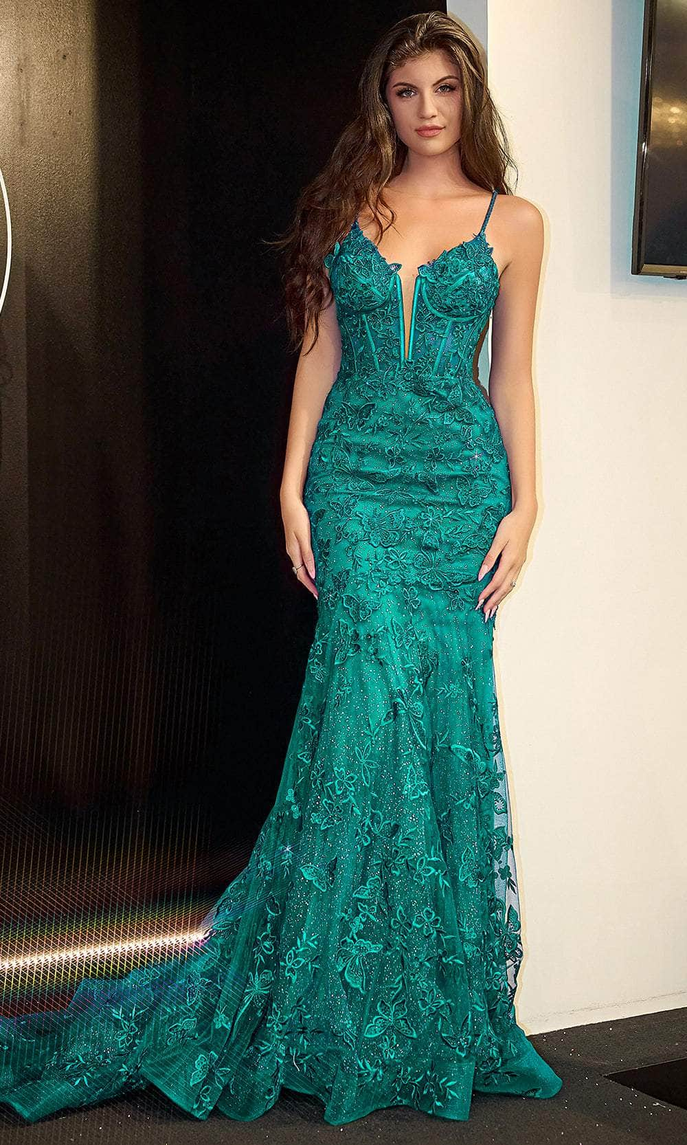 Portia and Scarlett PS24504X - Lace Trumpet Prom Dress Special Occasion Dress 00 /  Emerald