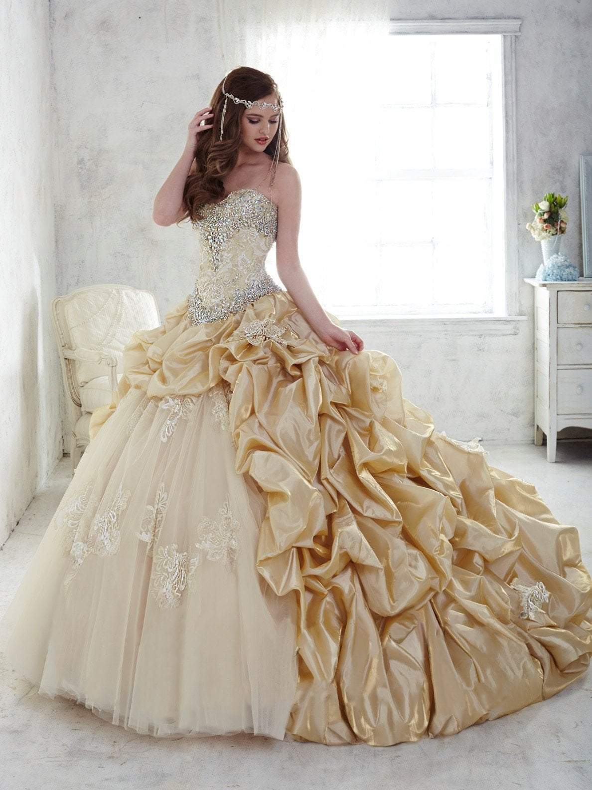 Quinceanera Collection - 26810 Applique Sweetheart Ballgown Special Occasion Dress 0 / Gold/Ivory