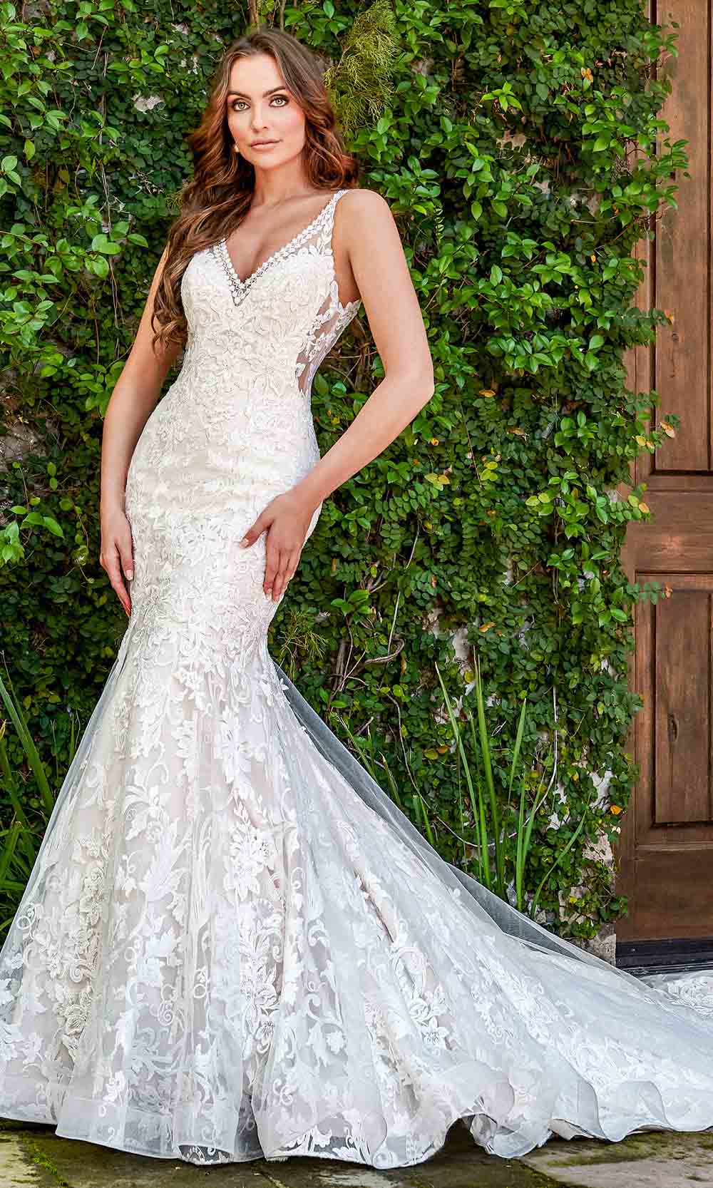 Rachel Allan - M775 V-Neck Embroidered Tulle Mermaid Wedding Gown Wedding Dresses 00 / Ivory Champagne