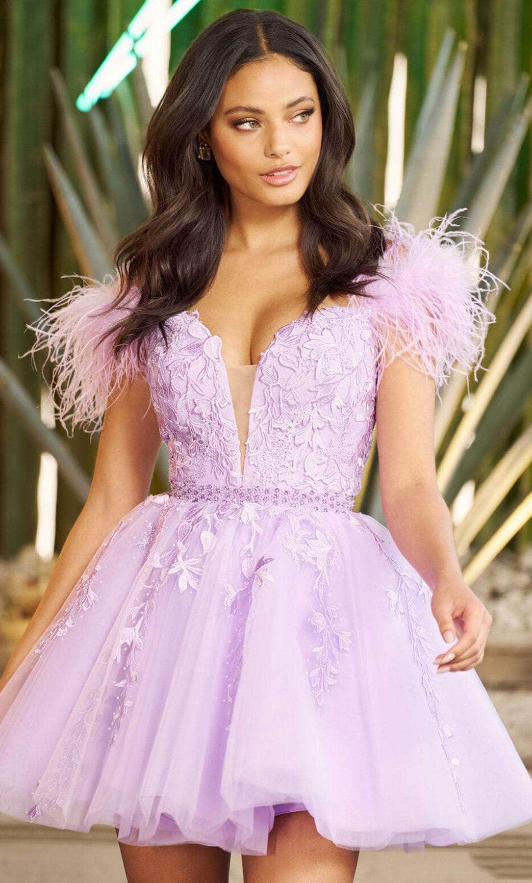 Sherri Hill 55656 - V-Neck Feathered Sleeve Cocktail Dress Cocktail Dresses