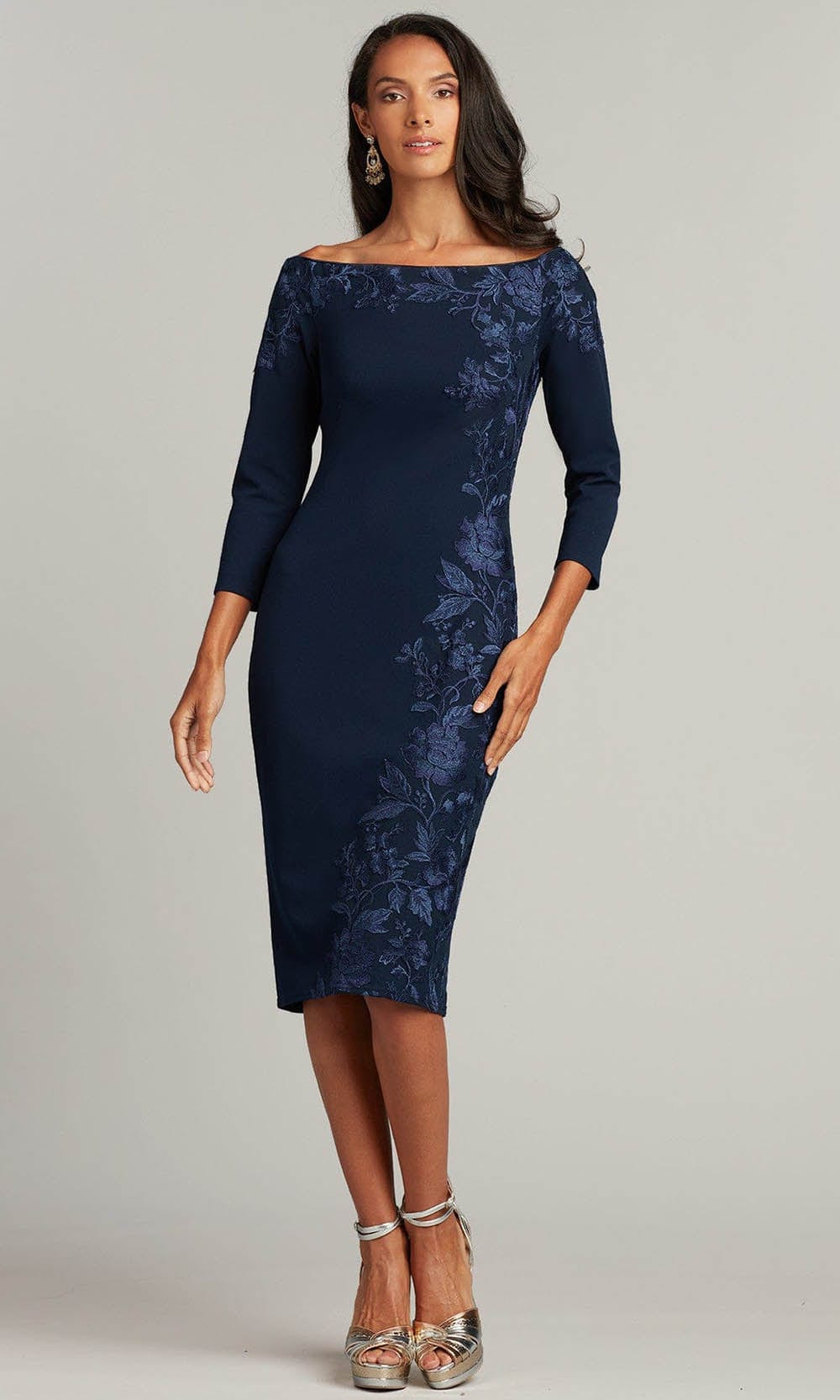 Tadashi Shoji BRX22066M - Kline Embroidered Crepe Dress Special Occasion Dress 00 / Royal Navy