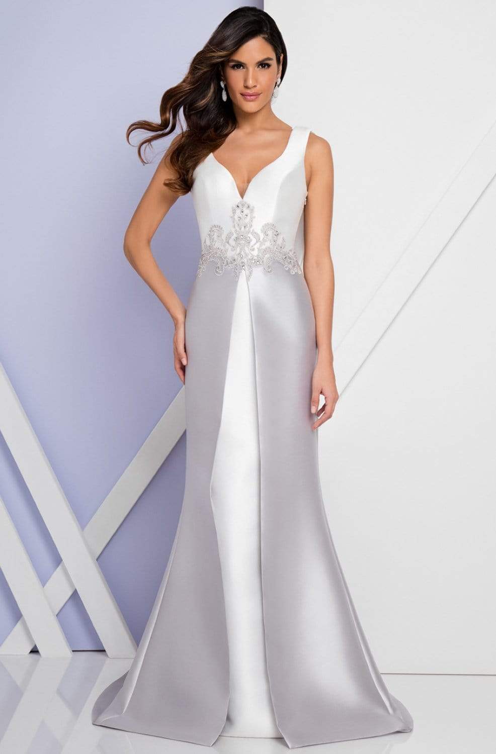 Terani Couture - 1721M4701 Bejeweled V-Neck A-Line Dress Special Occasion Dress 0 / White Silver