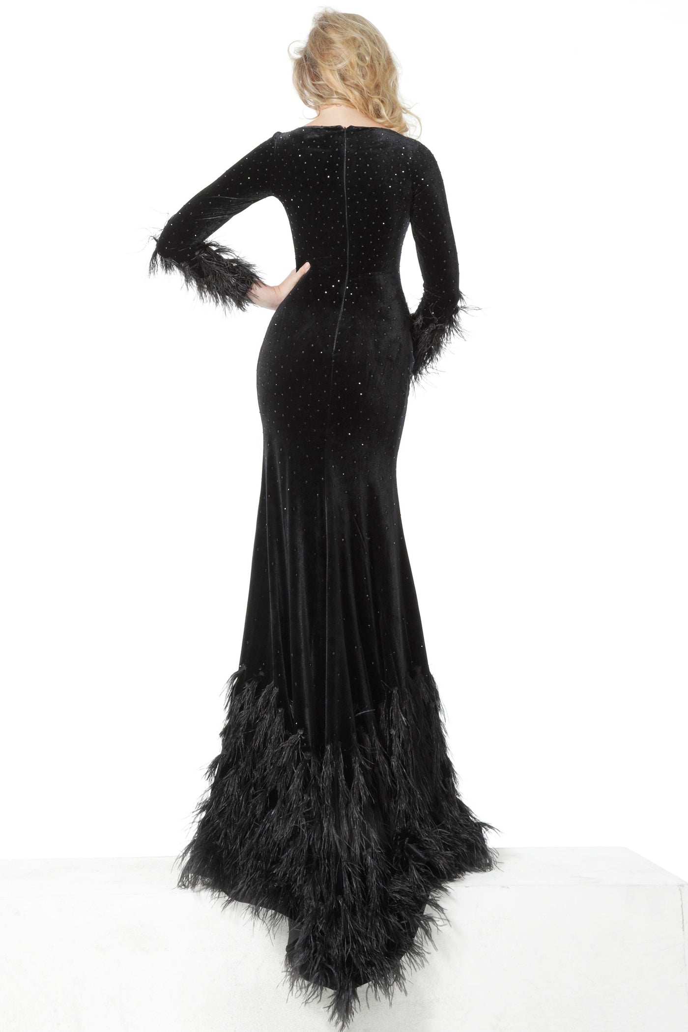 Jovani - 1085SC Feather-Fringed Long Sleeve Velvet Trumpet Dress